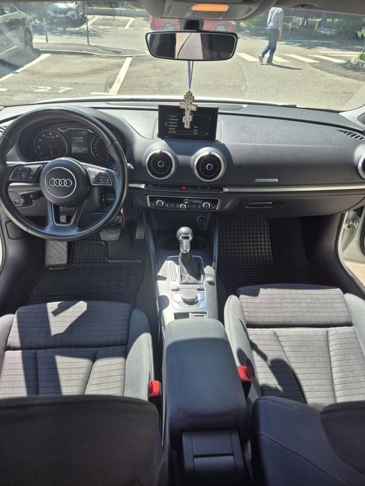 Vand Audi A3 Sportback 1.4 TFSI, 2016, automată – 133.000 km