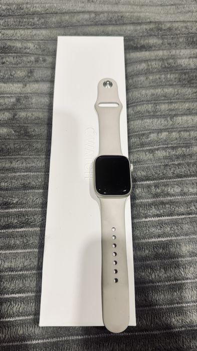 Продам Apple watch 7 версия
