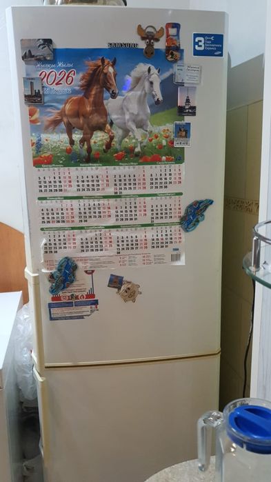 Продам холодильник samsung