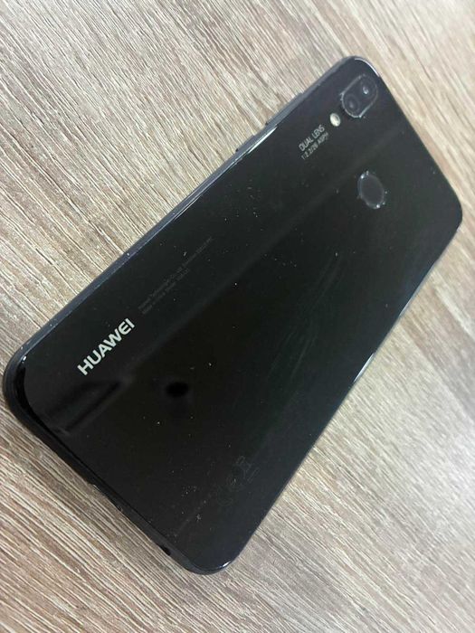 Мобилен телефон Huawei P20 lite