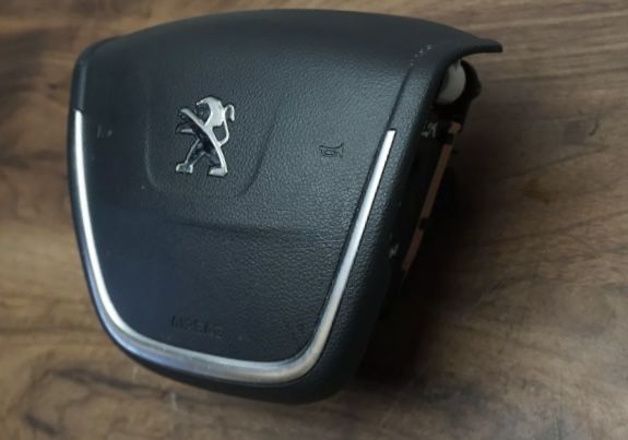 Peugeot 508 5008 airbag Волан пежо айрбаг