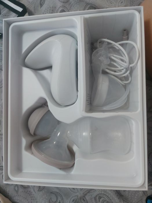 Електрическа помпа за кърма Кангару/ Cangaroo gentle touch