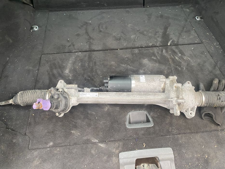 Кормилна рейка BMW F32/F33/F36