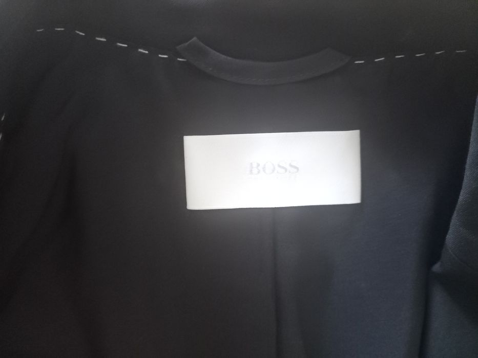 Costum dama Hugo Boss