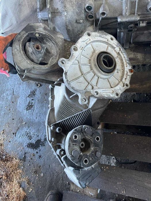 РАЗДАТКА RANGE ROVER 3.0 D 4.4 V8 IAB000033 L322