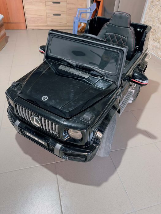 Акумулаторна кола Mercedes