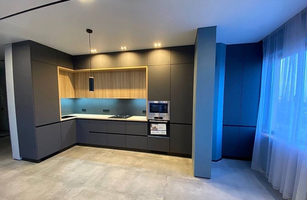 Кухонная мебееель