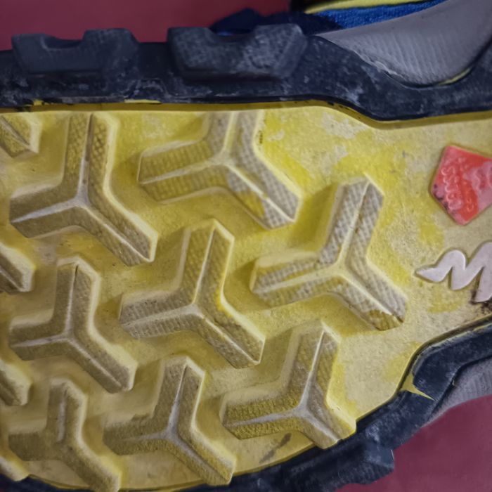 Adidași sport și drumetii mărimea 22'5