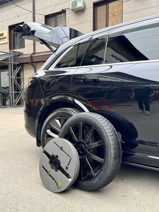 Запаска, докатка на Lixiang