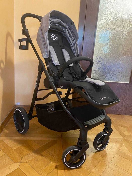 Продава се Kinderkraft Vesto – количка в отлично състояние