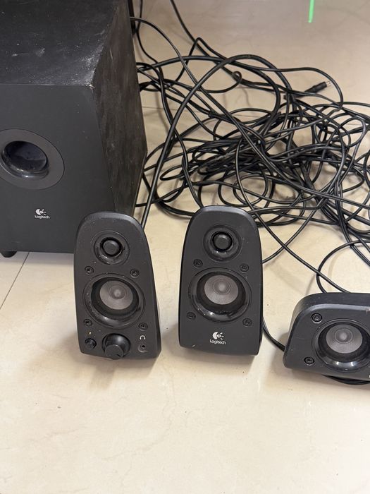 Boxe Logitech 5.1 Z 506