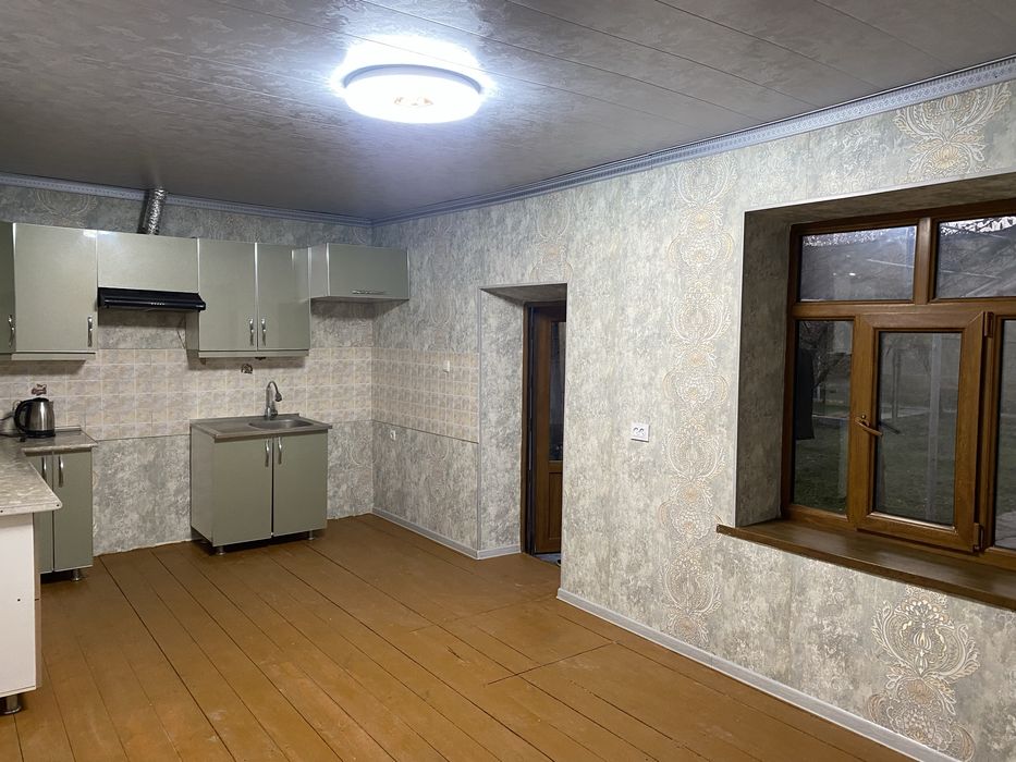 Uy sotiladi срочно