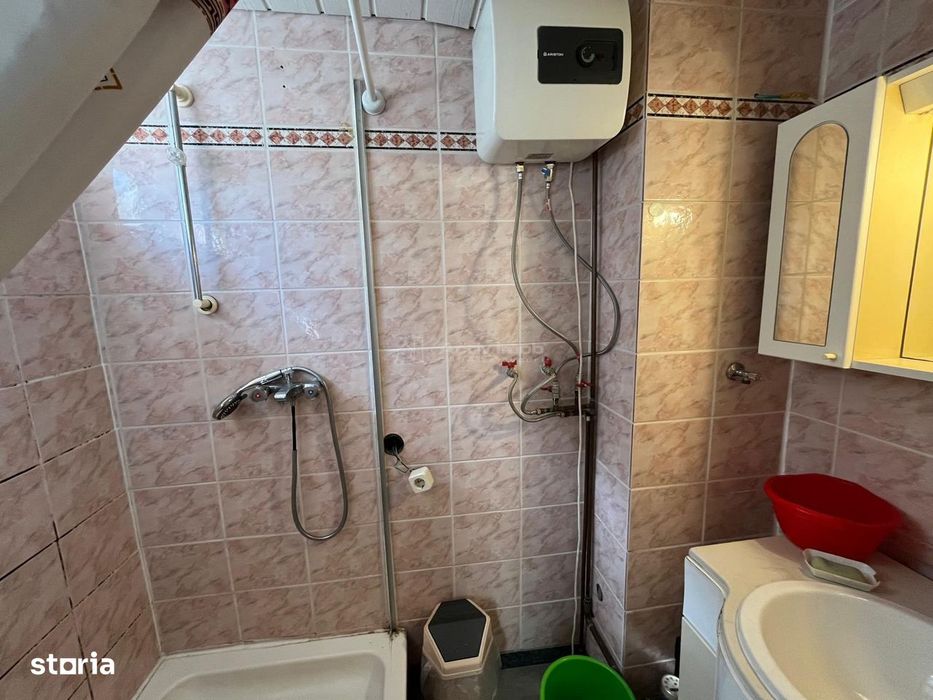 Caransebes, 2 Camere Et., 1, Zona Nord