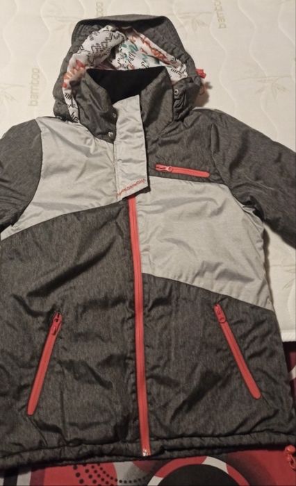 Ски екипи мъжки и дамски