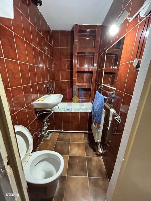 VEZI VIDEO! 2 camere 48 mp,  parter cu balcon 11 m, Viziru 1