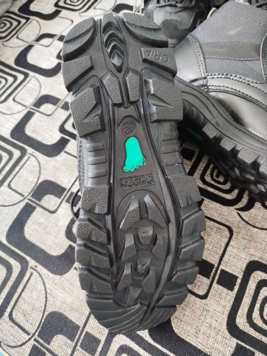 Продается обувь рабочая