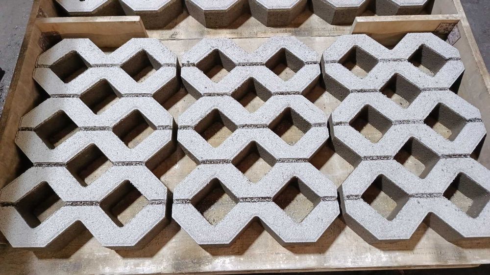 Газонный Решетка