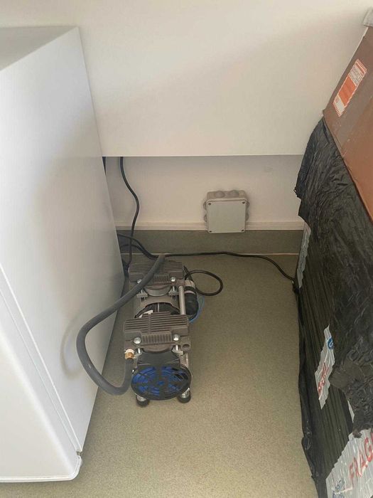 Vanzare echipamente tehnica dentara