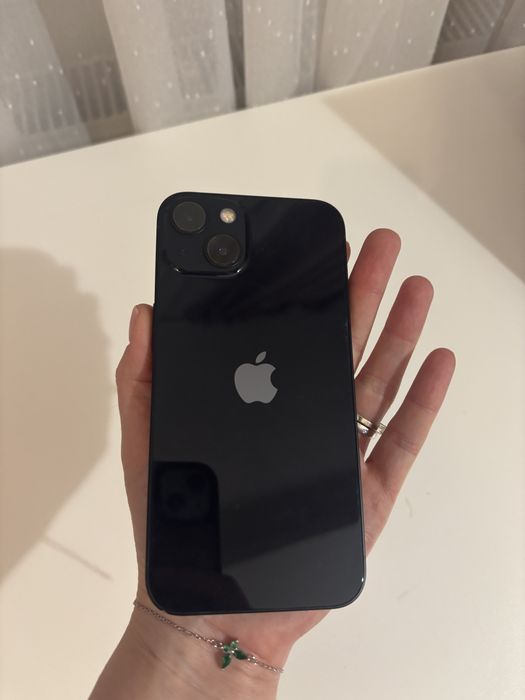 Telefon mobil Apple iPhone 13, 128GB, 5G, Midnight