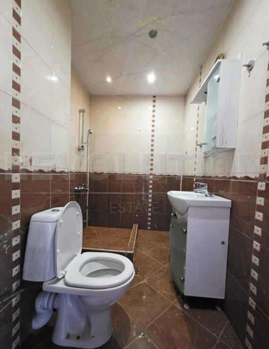 Продава се Тристаен апартамент в София, Люлин 10 - 79 кв.м за 2089 €/кв.м - Снимка #7