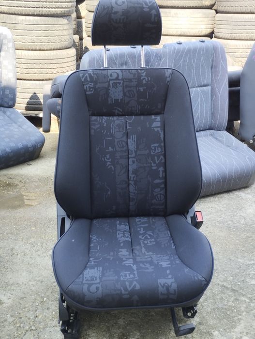 Седалки за Мерцедес w210