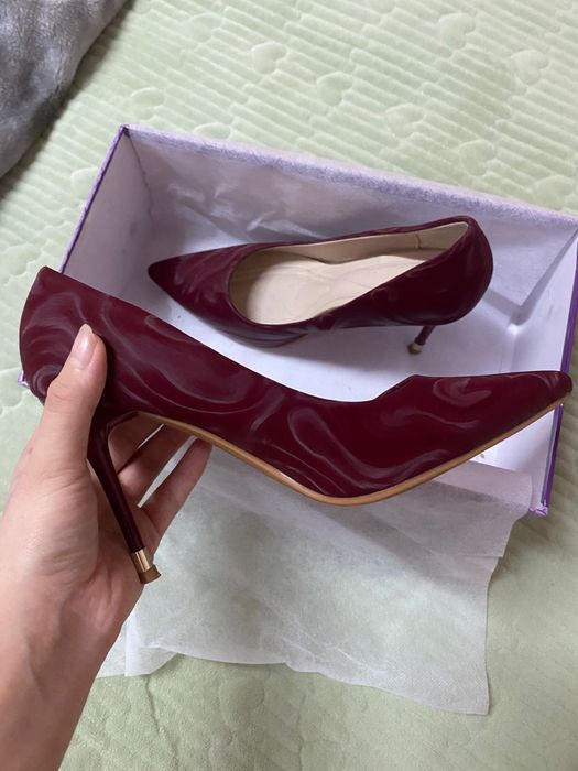 Туфли.  Каблук. Новый.