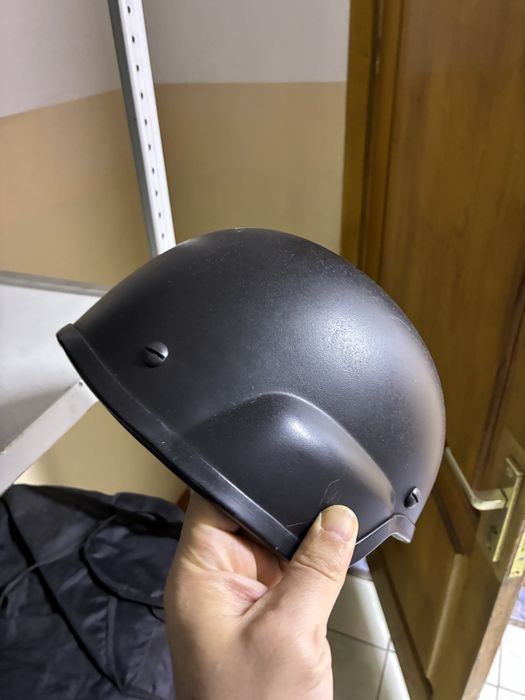 Каска пластикавая