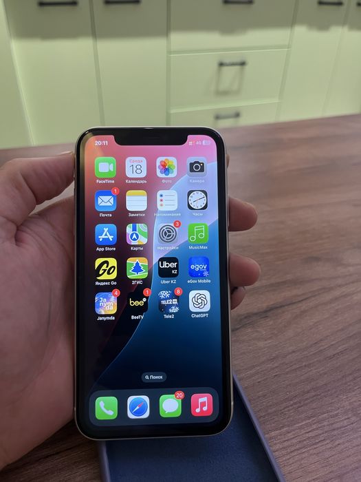 Айфон 11 64 гега