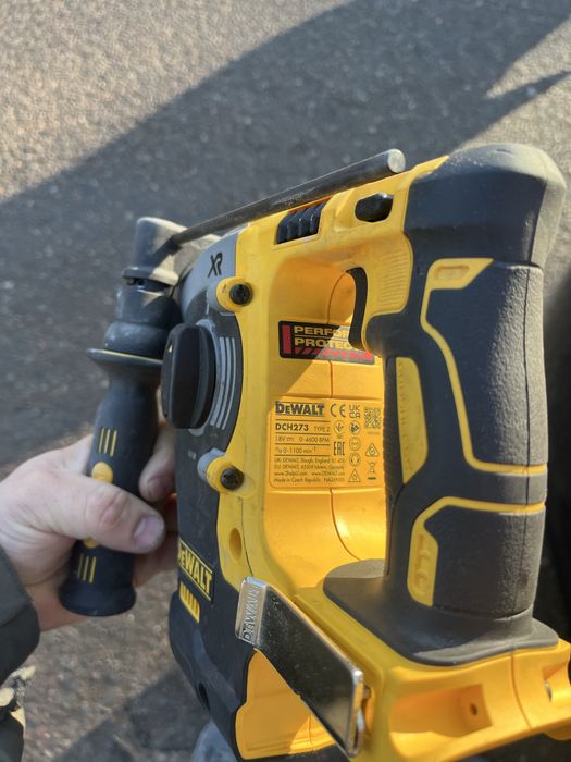 DEWALT префаратор аккумуляторны