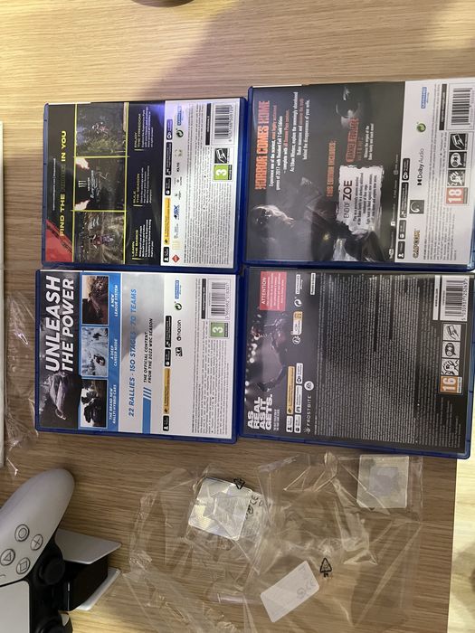 ЧИСТО НОВ Disc Drive за Playstation 5slim/digital edition +4 нови игри