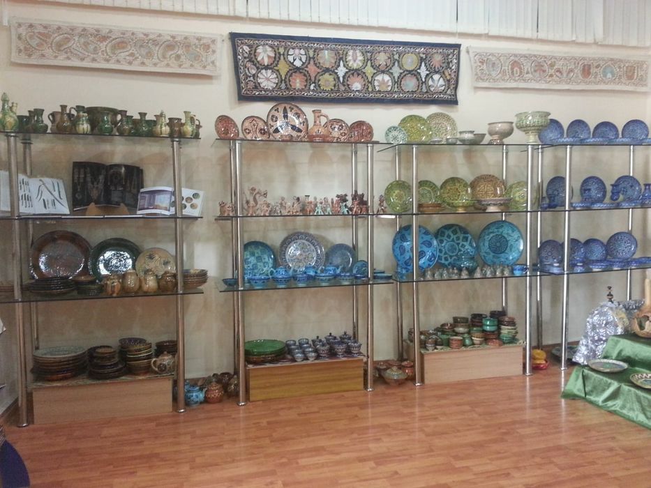 Срочно продаются витрины!