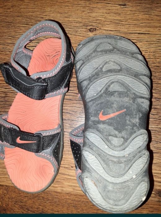 Сандали Найк 35 номер