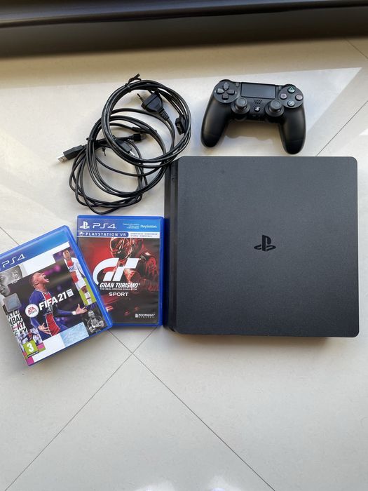 PS4 Slim в гаранция може и бартер за мотор