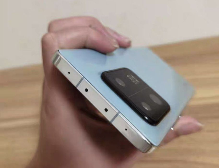 Xiaomi 13 Pro (256GB) — Ideal holatda