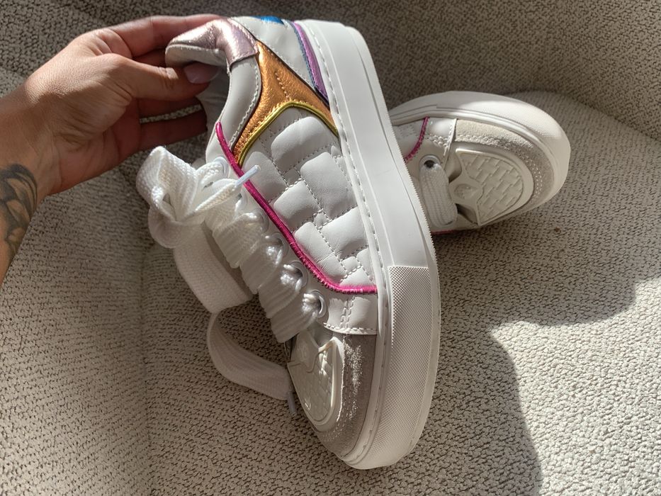Kurt Geiger номер 38