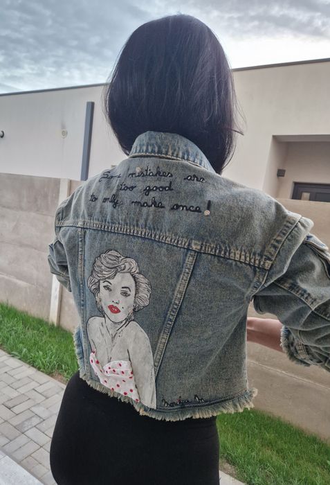 Geaca jeans lucrata manual