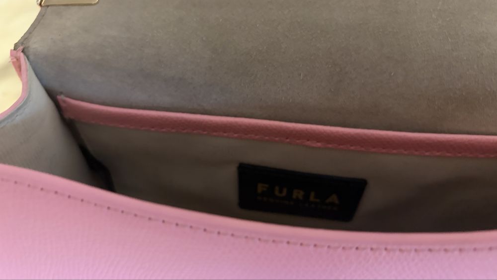 Furla модел  1927