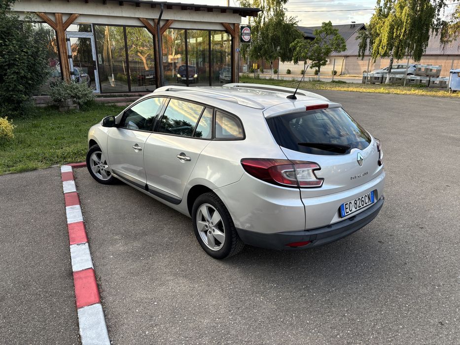 ‼️Renault Megane 3‼️motor 1,5 CDI,an 2010,Navigatie AER CONDITIONAT acte valabile.