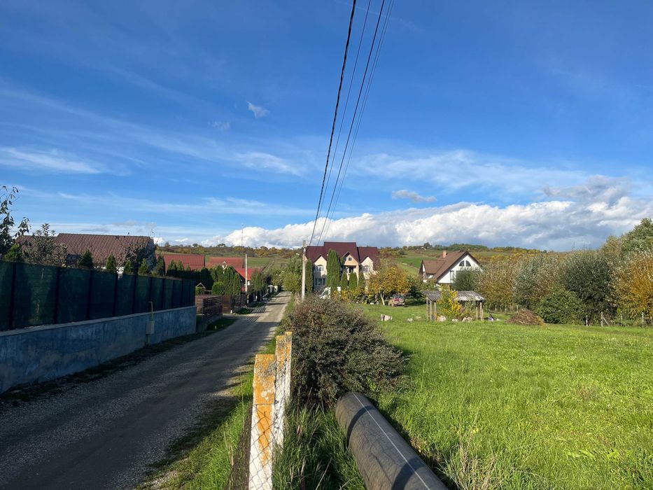 Casă și 3300 mp. teren în Sigmir .Diferite variante