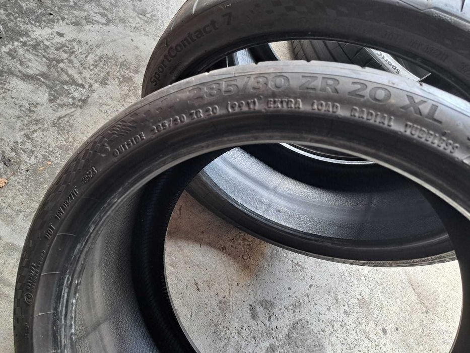! Set anvelope 285/30 R20 cu 245/35 R20 Continental