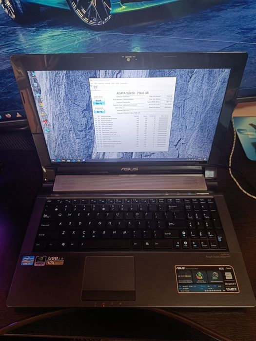 Asus N53SM i7-2670QM,16GB RAM,SSD 256GB,HDD 500GB,nvidia GT 630M 2GB