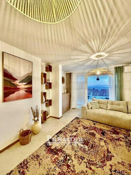 Продава се Тристаен апартамент в Свети Влас - 167 кв.м за 1348 €/кв.м - Снимка #4