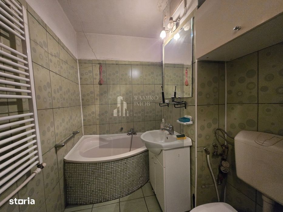 Apartament 3 camere 70m decomandat centrala Prel. Ferentari -Vadul Nou