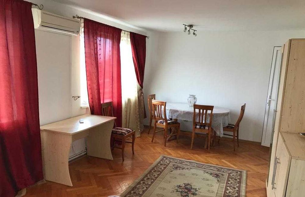 De inchiriat apartament cu 3 camere Copou -Gaudeamus