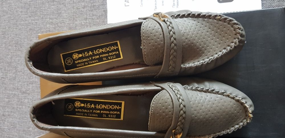 Чисто нови дамски  ботуши мокасини