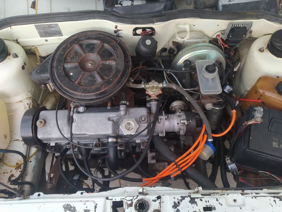 Lada 2109.  Sotiladi