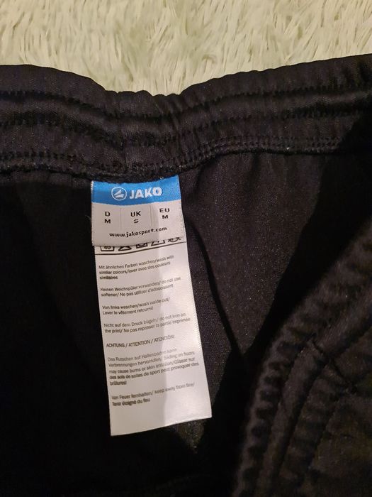 Продам костюм jako