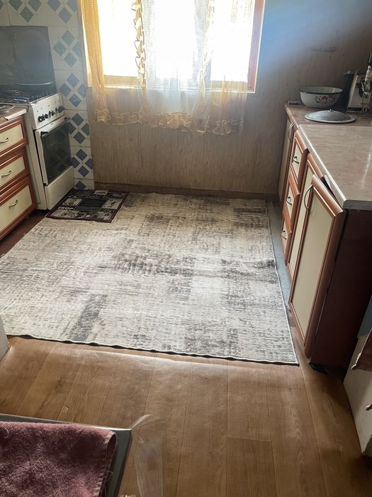 ТорецТузель 3 3/1/5 квартира можни сделать под магазин  учебный центр.