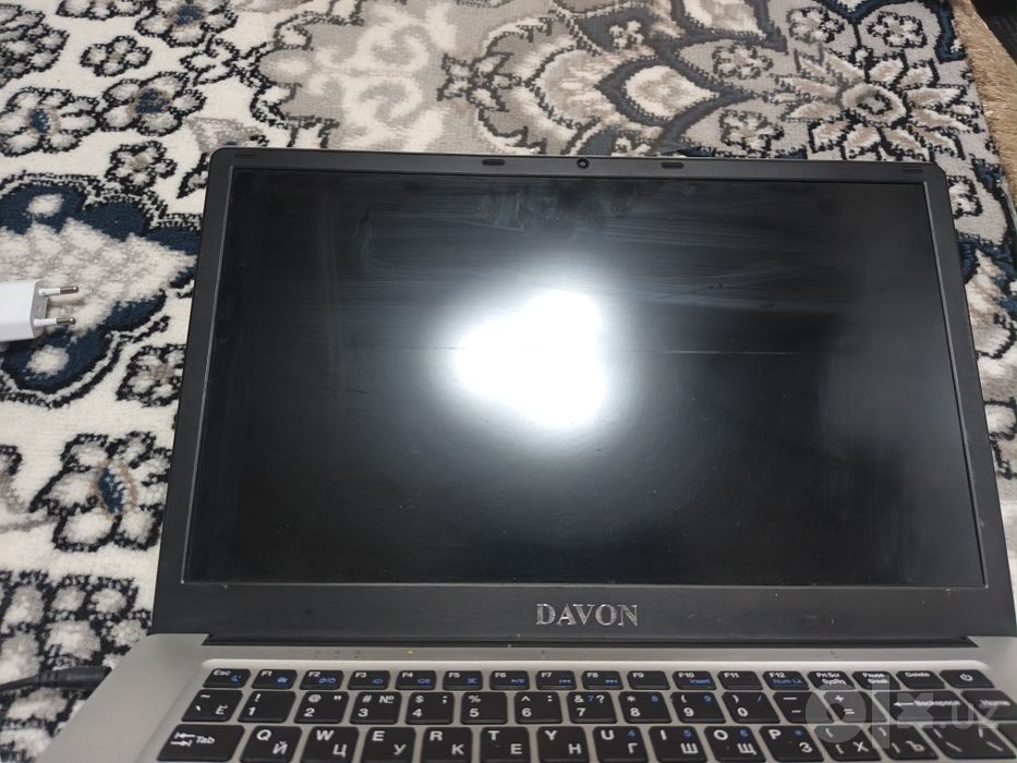 Notebook davon 8/256