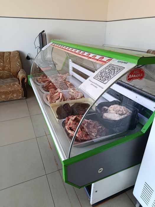 Витрина холодильник